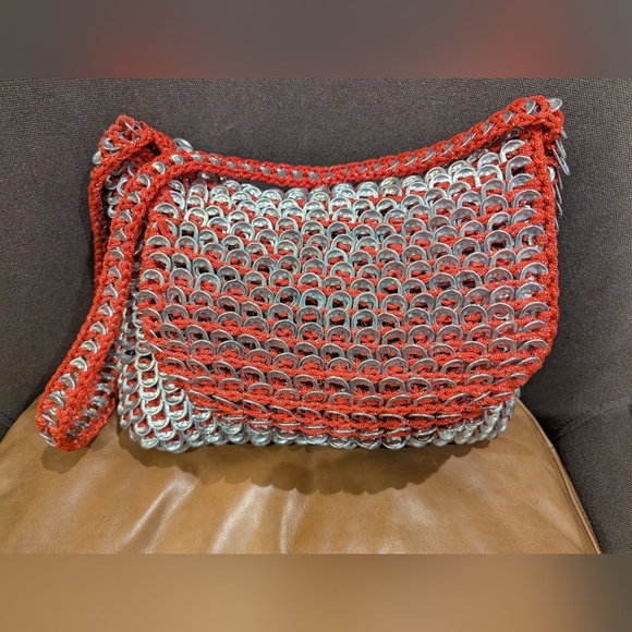 Rare vintage aluminum pop can tab crocheted purse large size capacity Silver/Red - Picture 14 of 17